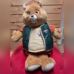 Working Vintage 1980's Teddy Ruxpin Christmas Edition